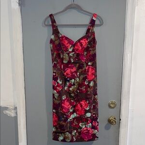 Black Halo brown red floral rose print sleeveless fitted sheath dress 4